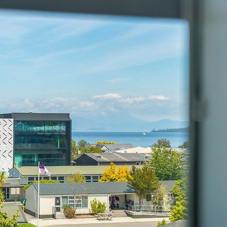 Lakeview Luxury - Taupo Holiday Apartment Eksteriør bilde