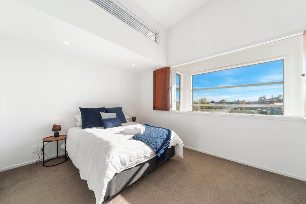 Lakeview Luxury - Taupo Holiday Apartment Eksteriør bilde